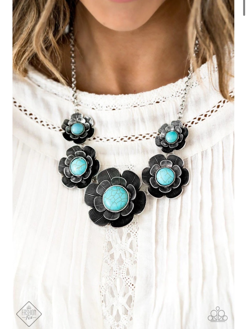 New! Bountiful Badlands Turquoise Blue Floral Bloom Statement Necklace Earrings